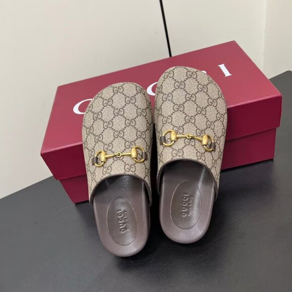 Gucci Women's Slippers - Picture 3 of 6